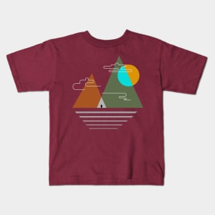 Camping in the mountains Tea Hobby Holiday Freetime Kids T-Shirt